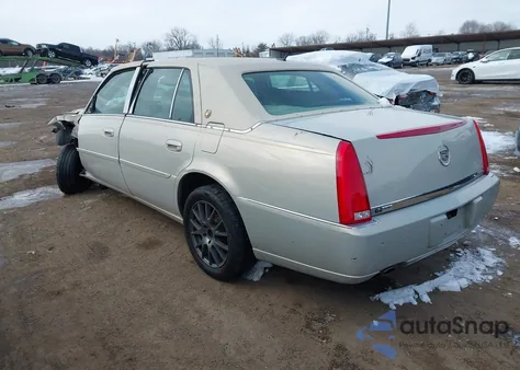 2007 Cadillac Dts Luxury Ii z USA, uszkodzony, nr VIN 1G6KD57Y47U213626